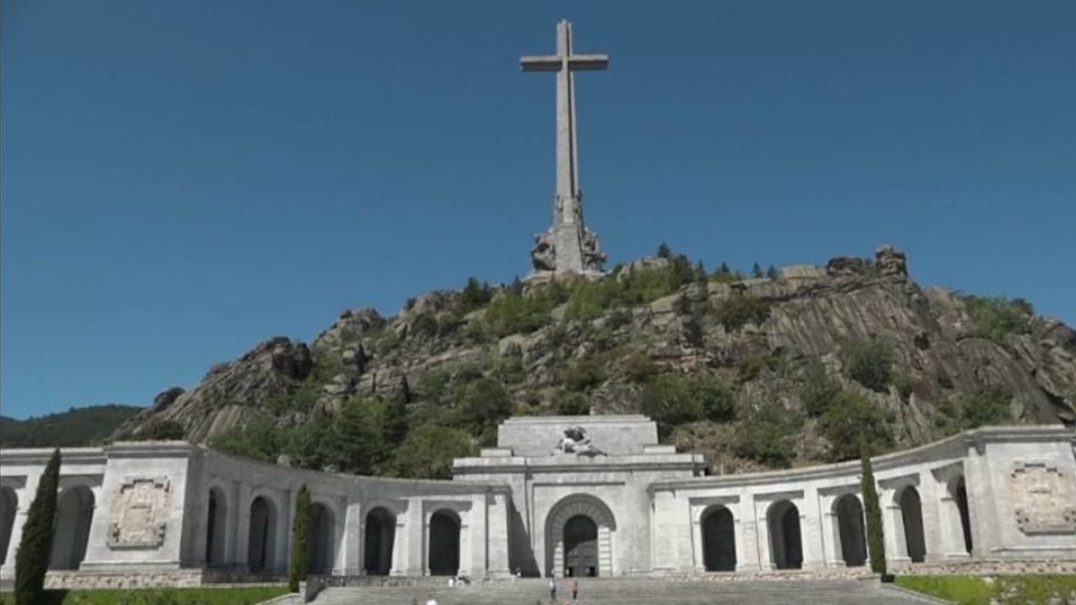Spagna, via libera a riesumazione Franco