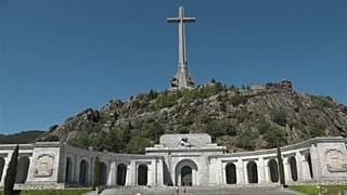 Spagna, via libera a riesumazione Franco