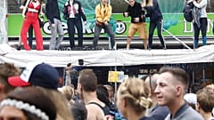 Trotz Regen 10.000 beim letzten "Zug der Liebe" - 10 Fotos