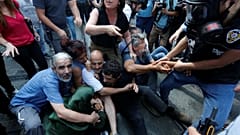 La police turque réprime une manifestation de mères de disparus