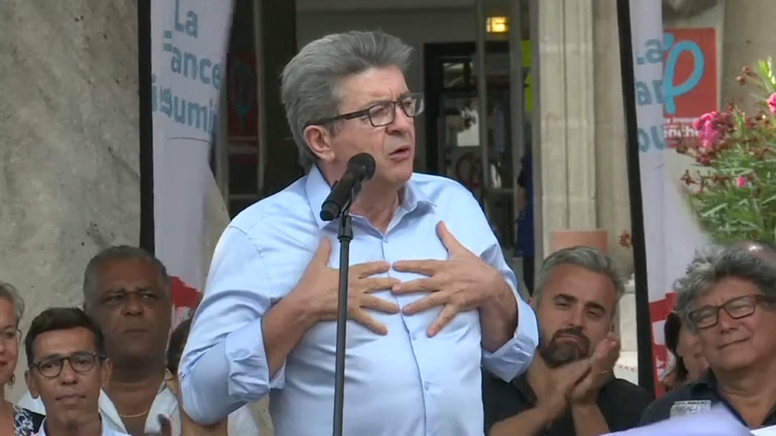 Pour Mélenchon, les prochaines européennes seront un "référendum anti-Macron"