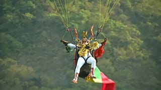 Tutti giù dalle Ande con il parapendio!