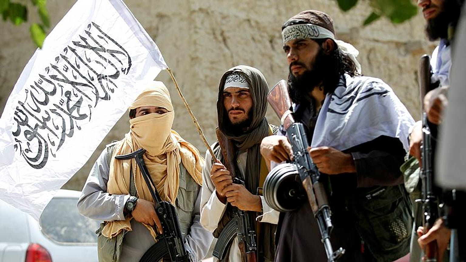 Afganistan: Hava saldırısında sekiz Taliban militanı öldürüldü
