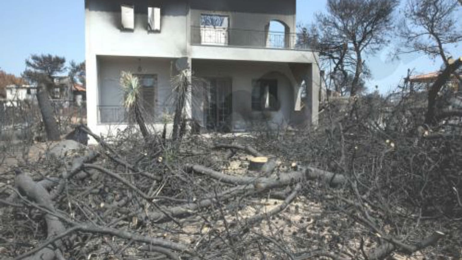 Στους 97 οι νεκροί στο Μάτι - Υπέκυψε εγκαυματίας