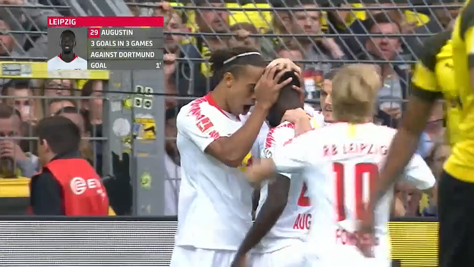 Bundesliga: parte bene il Borussia Dortmund, 4-1 al Lipsia