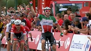 Viviani gana, Kwiatkowski sigue de rojo