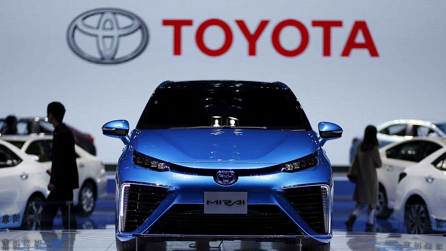 Toyota'dan Uber'e 500 milyon dolarlık sürücüsüz araç yatırımı