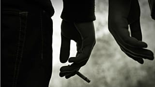 Bere e fumare danneggia le arterie già a 17 anni