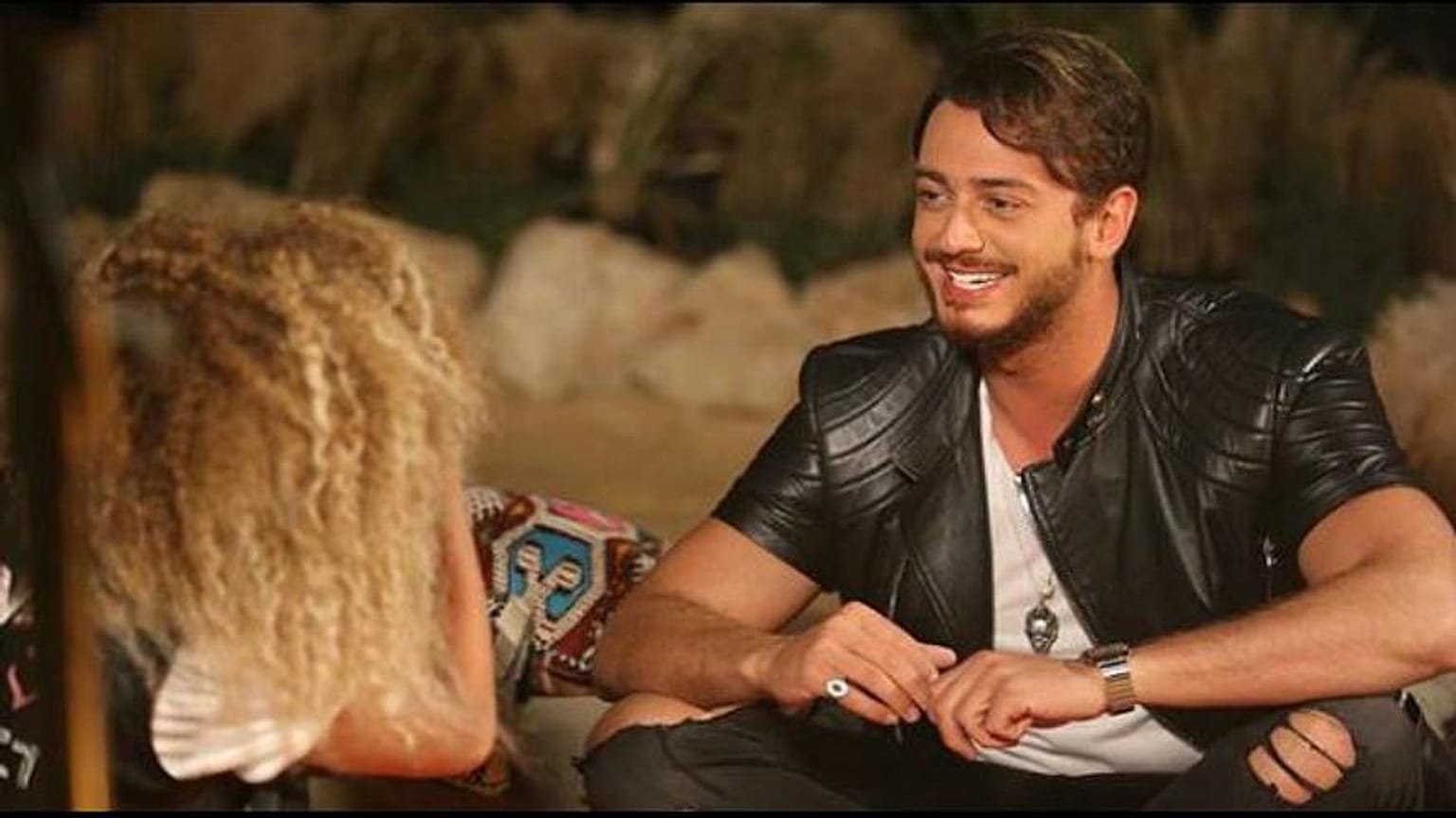 محامي سعد لمجرد: ما حدث بين موكلي والفتاة كان بالتراضي .. ولهذه الأسباب أُفرج عنه