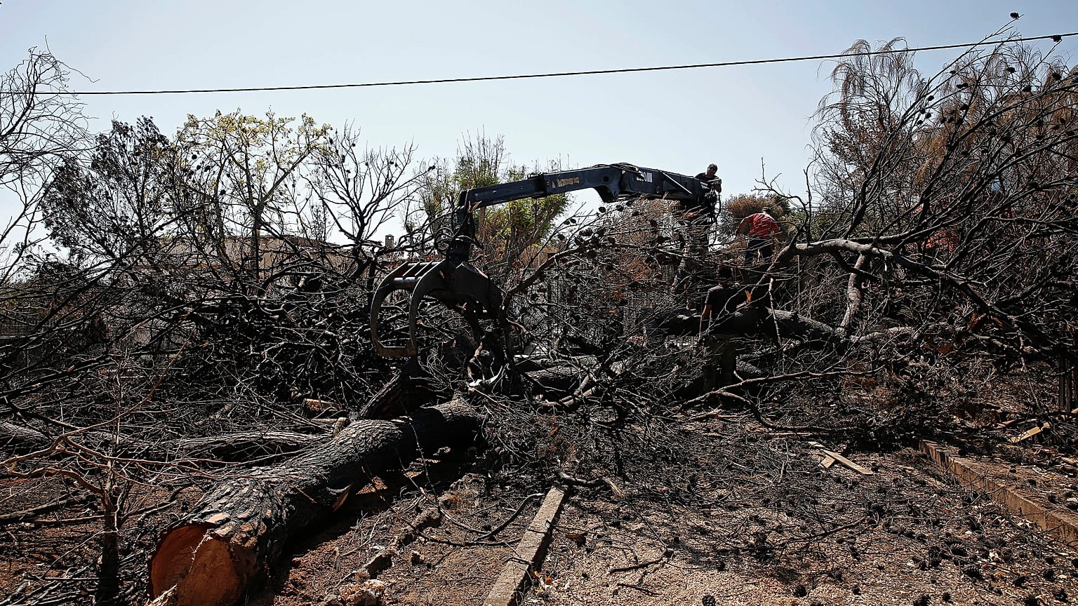 Στους 98 οι νεκροί από την πυρκαγιά στο Μάτι
