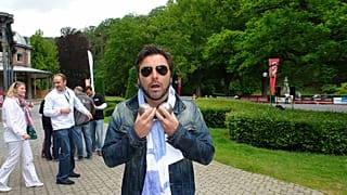 مقدم برامج بلجيكي شهير أمام القضاء للاشتباه بمشاركته في عملية سطو مسلّح