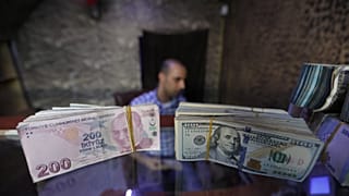 Döviz mevduatlarında vergiler arttırıldı