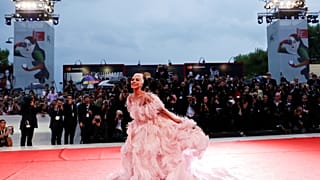 Kırmızı halının yıldızları Venedik Film Festivali'nde buluştu