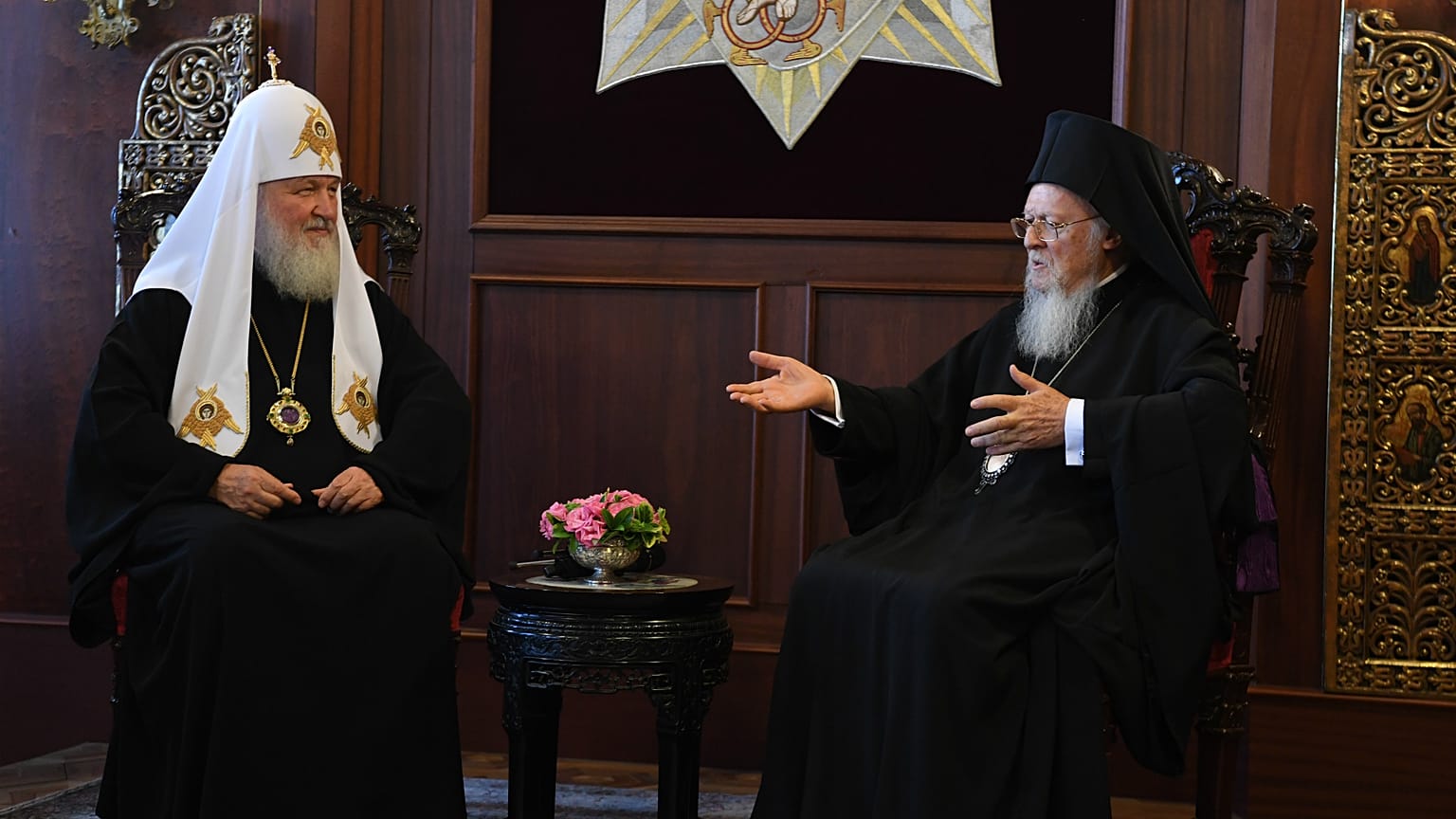 Kilise ayrılık başvurusu İstanbul'da masada: Rus Patrik, Barthelomeos'u ziyaret etti