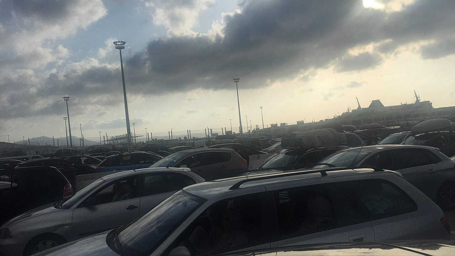 ميناء طنجة في المغرب