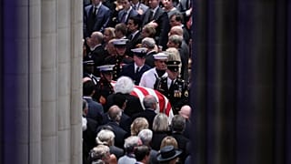 Senator John McCain honoured at Washington service