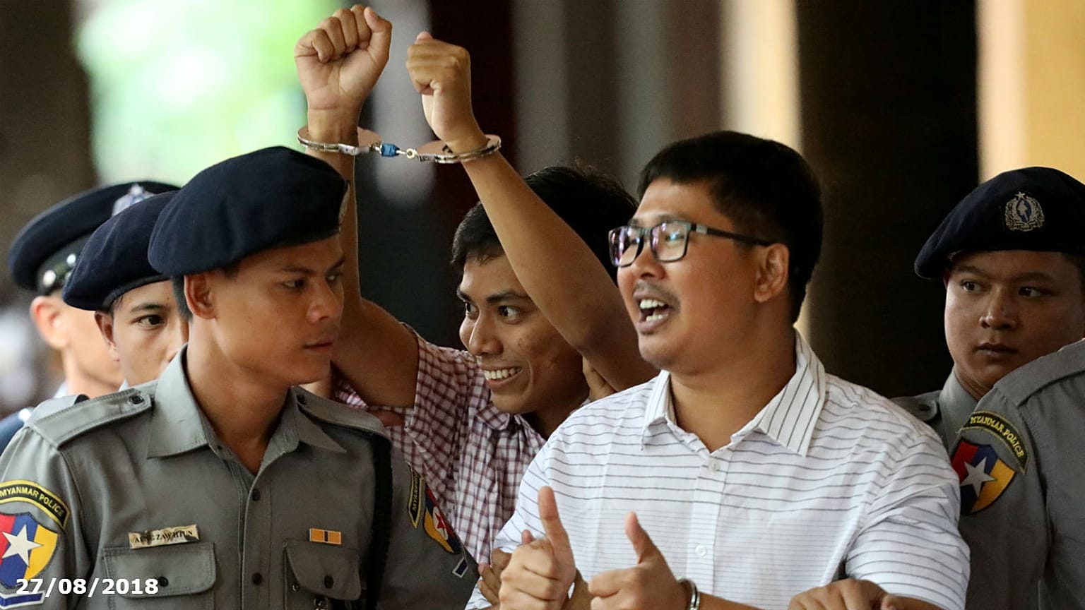 Sept ans de prison pour les deux journalistes birmans