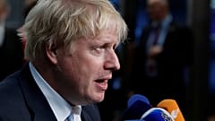 Johnson se posiciona como "mejor enemigo" de May