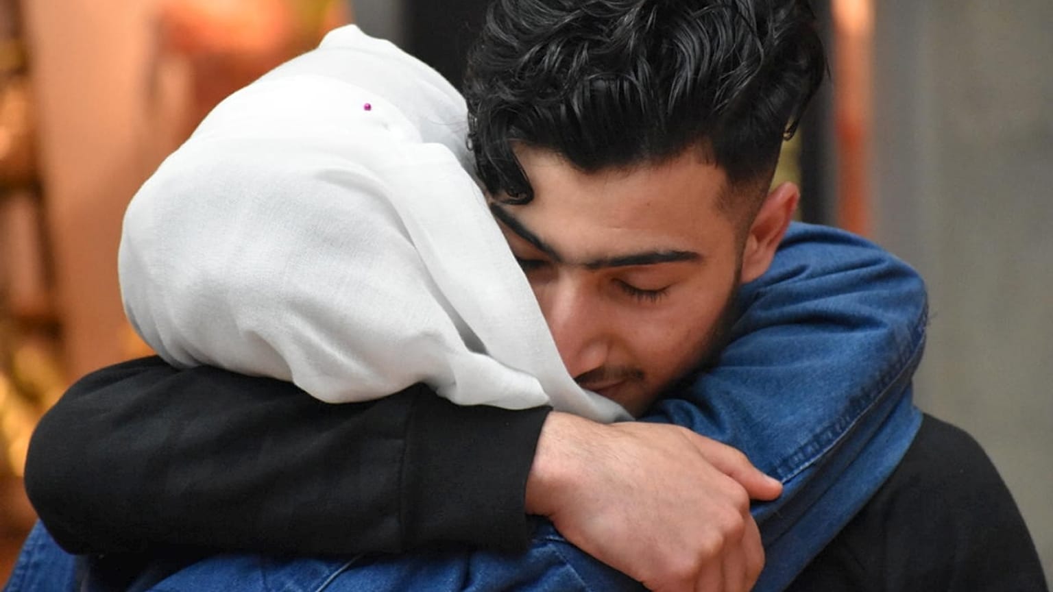 مفوضية اللاجئين تحذر من ارتفاع قتلى عبور المتوسط لمستويات قياسية   