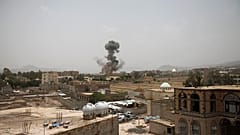 Spain to 'scrap sale of bombs to Saudi Arabia'
