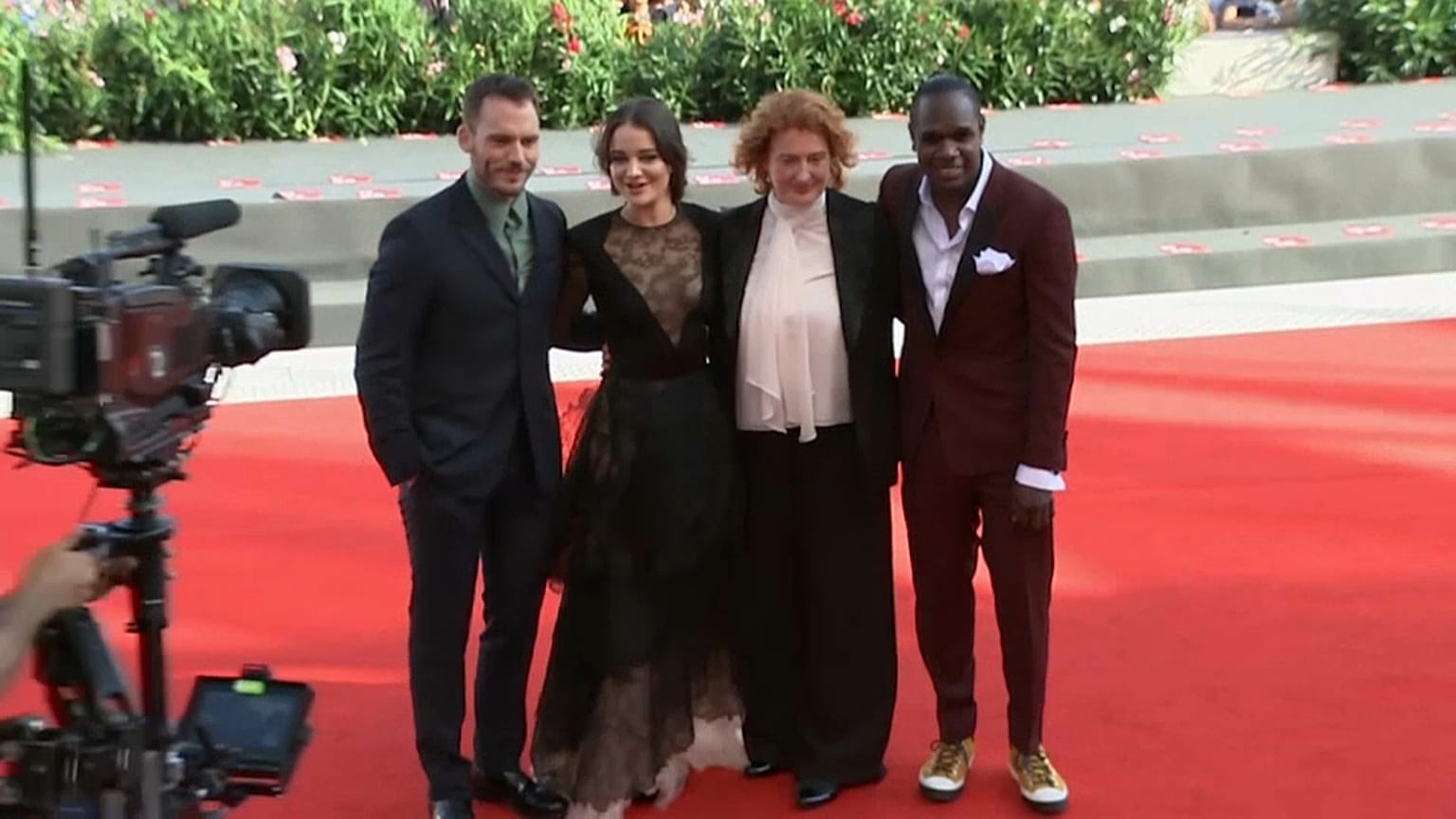 Venezia75: applausi, fischi e insulti alla presentazione di "The Nightingale"