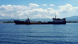 Ιστιαία: Αποκολλήθηκε το «Αρσλάνμπεϊ»
