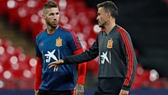 Football : la nouvelle Espagne passe un test en Angleterre