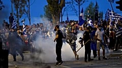 Confronto entre polícia e manifestantes em Salónica