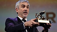 فيلم "روما" لمخرجه ألفونسو كوارون يفوز بالأسد الذهبي لمهرجان البندقية السينمائي