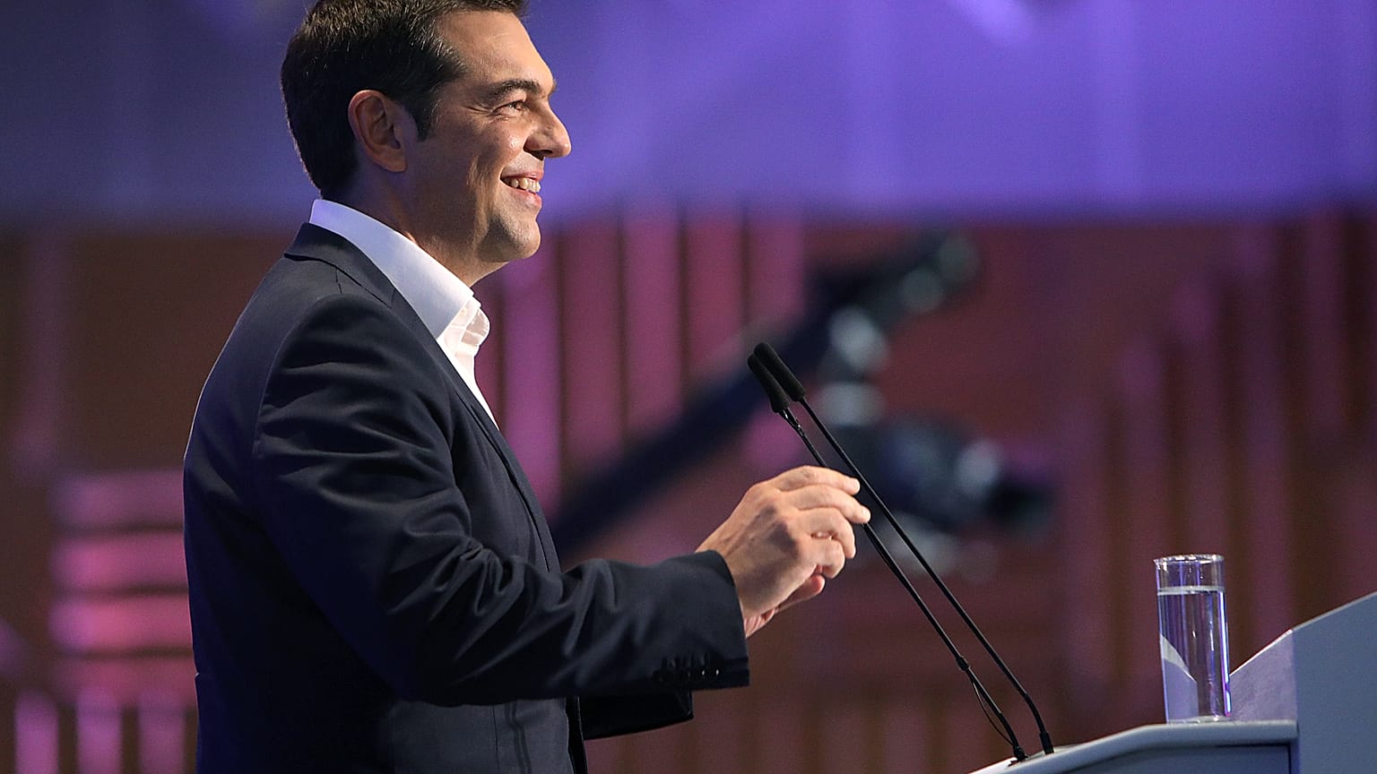 Το πακέτο παροχών που εξήγγειλε ο Αλέξης Τσίπρας