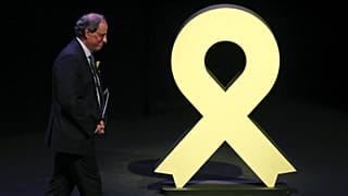 Posiciones enfrentadas en Cataluña por los lazos amarillos