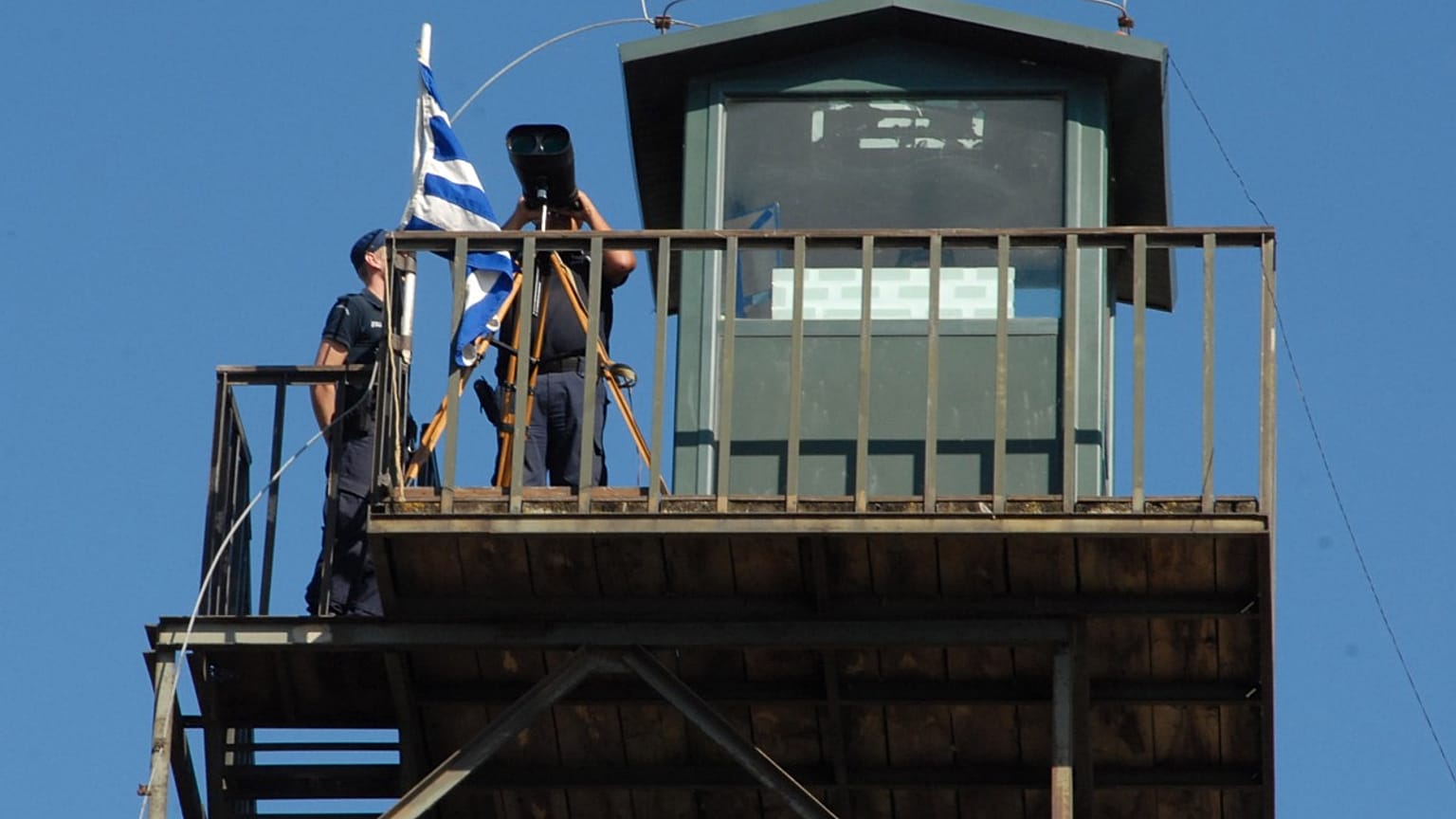 Επαναπατρίστηκαν οι δύο Τούρκοι στρατιωτικοί