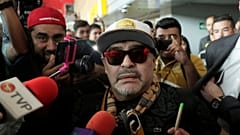 مکزیک؛ استقبال هواداران فوتبال از مارادونا