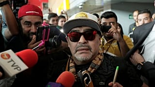 مکزیک؛ استقبال هواداران فوتبال از مارادونا