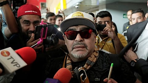 مکزیک؛ استقبال هواداران فوتبال از مارادونا
