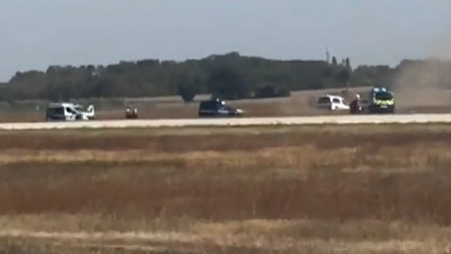 Perseguição policial no aeroporto da cidade francesa de Lyon