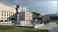 Cattedra Sapienza, Conte rinuncia