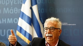 Γαβρόγλου: «Σύσταση επιτροπής για αλλαγή ώρας έναρξης μαθημάτων»