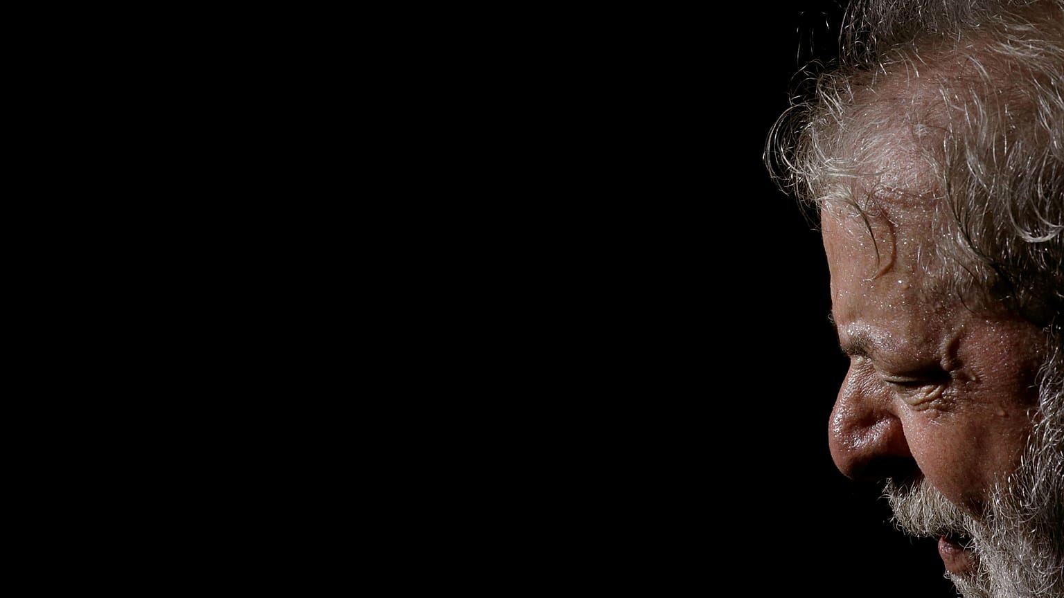 Lula desiste de la carrera presidencia en Brasil y designa a Haddad como sustituto