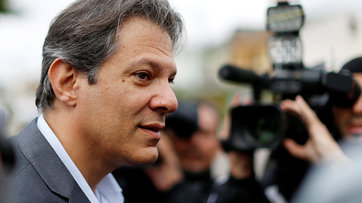 Haddad substitui Lula na corrida à presidência do Brasil