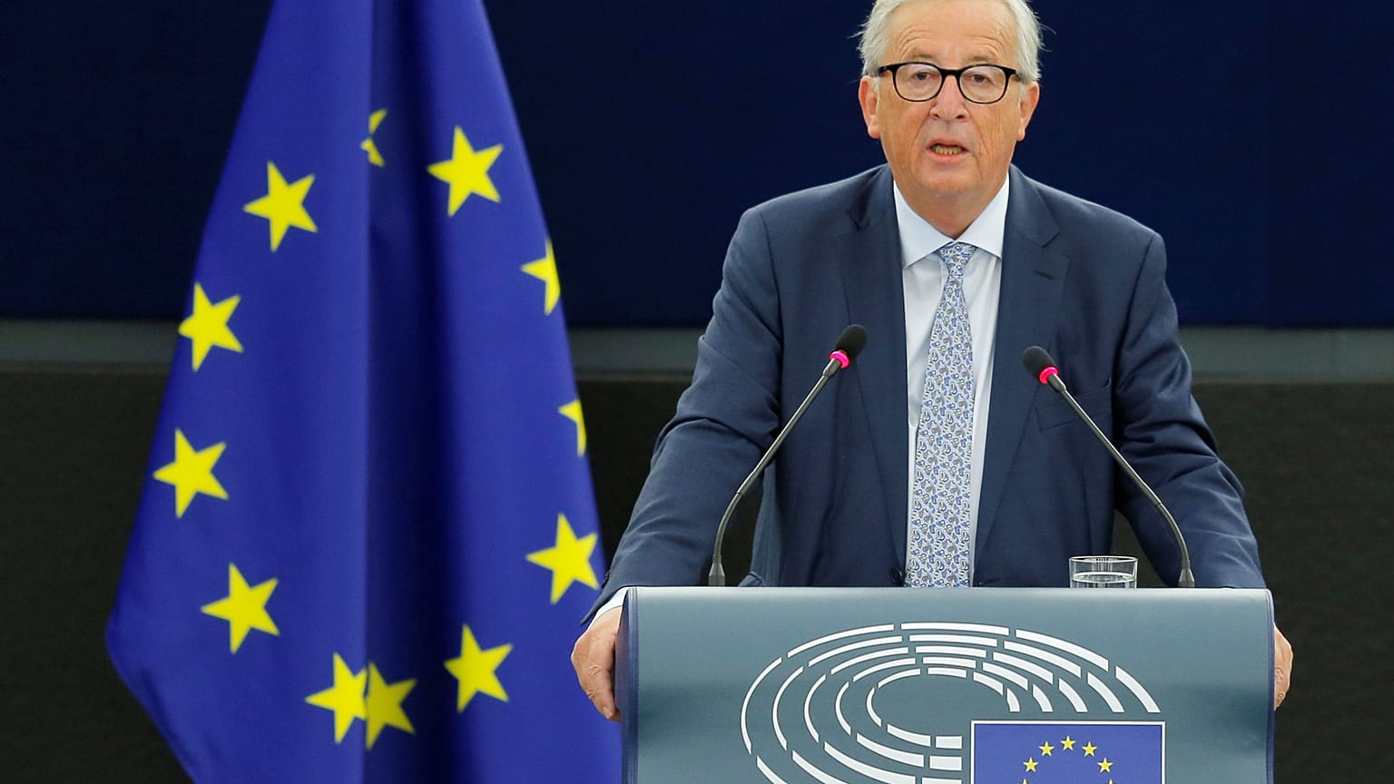 Γιούνκερ: Η Ελλάδα σε σωστή τροχιά μετά τα προγράμματα