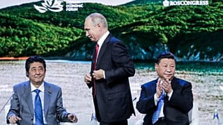 پوتین به نخست‌وزیر ژاپن: امسال پیمان صلح امضا کنیم