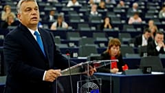 Η Βαρσοβία στο πλευρό της Βουδαπέστης για το άρθρο 7