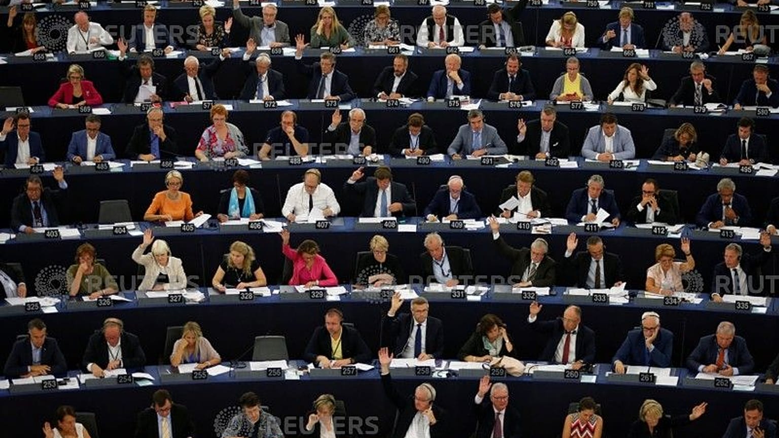 AP'den Kosova'ya vize serbestisi onayı 