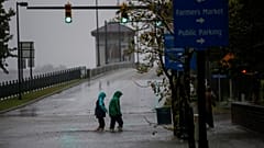 Hurrikan "Florence" trifft in North Carolina auf Land