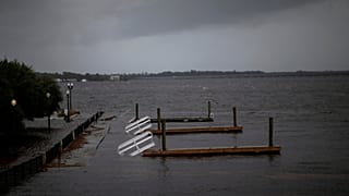 Hurricane Florence drenches North Carolina