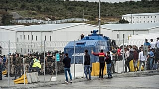 Üçüncü havalimanındaki grev yapan işçilere Uluslararası Sendikalar Konfederasyonu'ndan destek geldi 