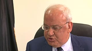 صائب عريقات: "أمريكا لن تقدم أبدا خطة للسلام في الشرق الأوسط"