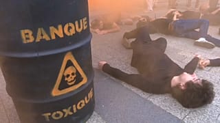 ATTAC protesta contra los responsables de la crisis financiera 