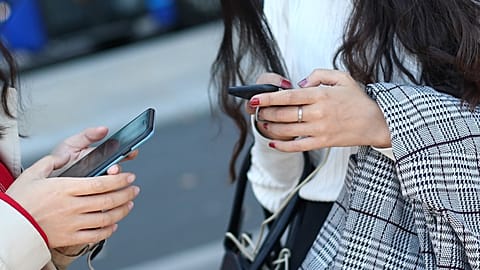Jamie Lee Curtis: Parents, put down your cell phones. Your kids are watching | View